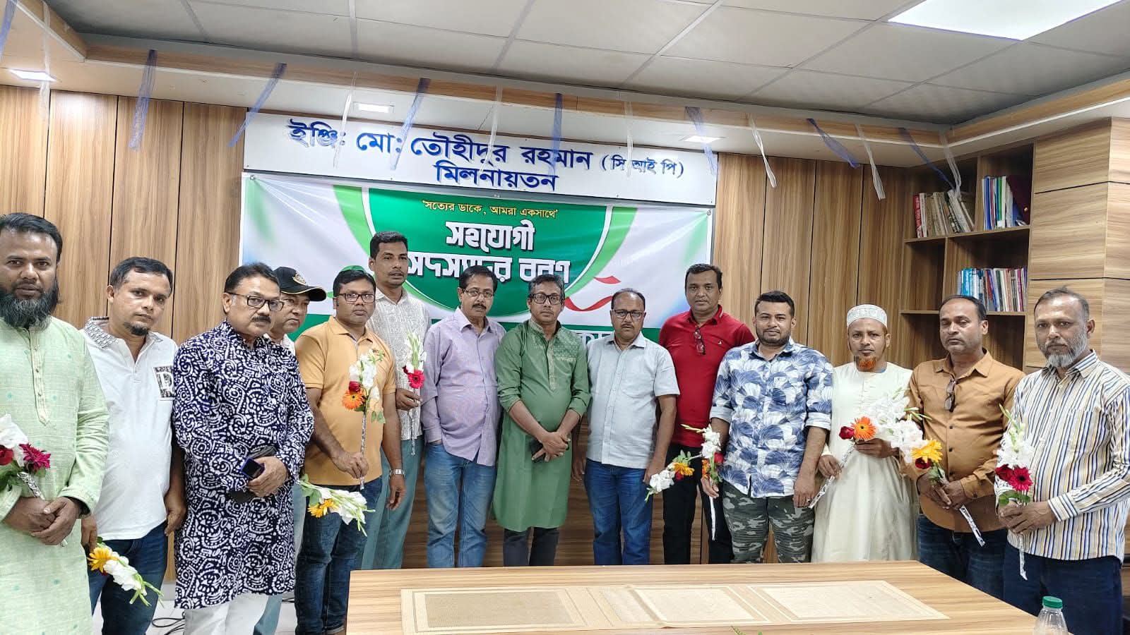 "সত্যের ডাকে, আমরা একসাথে" নবাগত সদস্যেদের বরণে কলাপাড়া প্রেসক্লাব